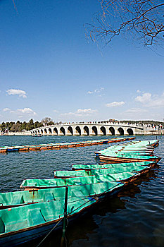 nhà đất móng cái