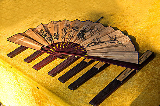 game thẻ bài đánh theo lượt