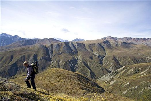 dac biet khung3 ngay