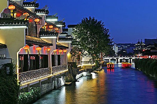 bạch thủ lô khung 3 ngày miễn phí